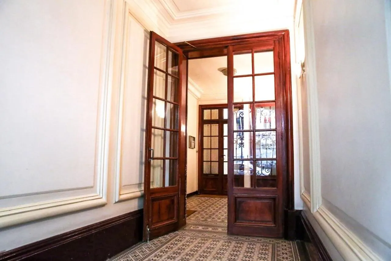 Brochant - Cosy Parc Des Batignolles Apartamento *